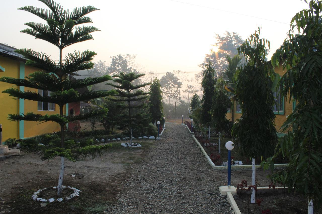 The Mystic Forest - A Tea Garden Resort At Dooars Madari Hat Экстерьер фото